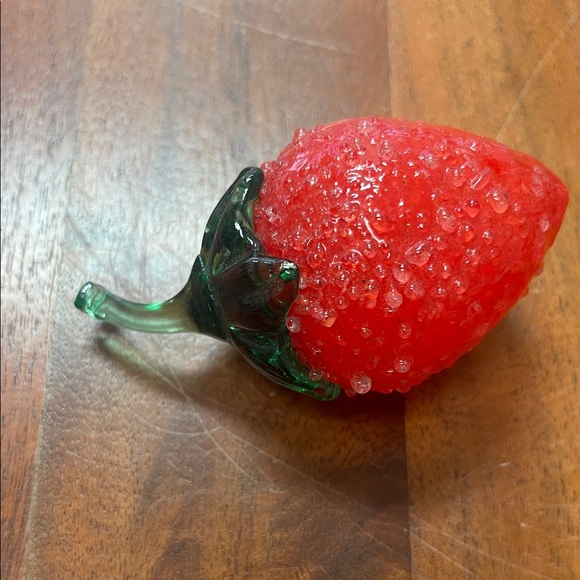 Handcrafted Red Glass Strawberry Figurine - Picture 6 of 7